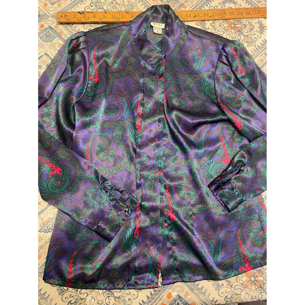 Nicola Vintage Paisley Satin Blouse Purple Green Pink Mock Neck Button Up Size 8